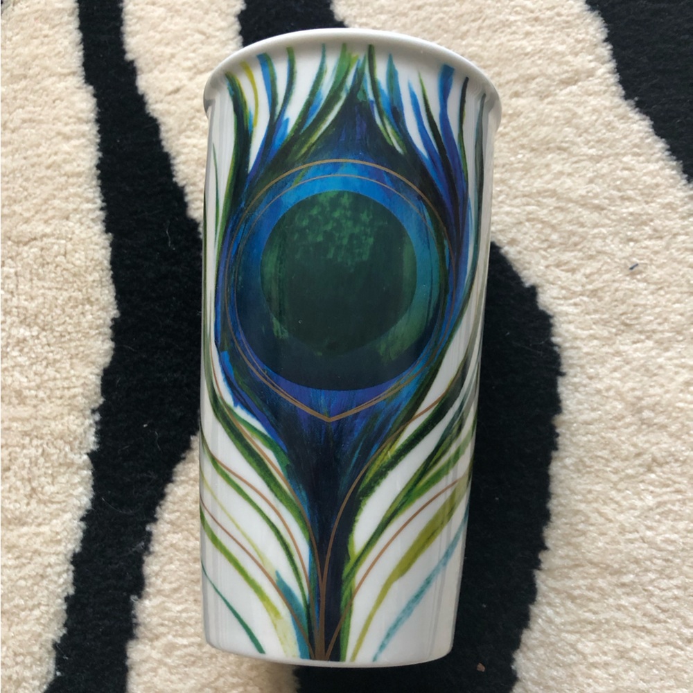 2015 Starbucks White Ceramic w/ Peacock Feather Design Gold Logo 12 FL OZ